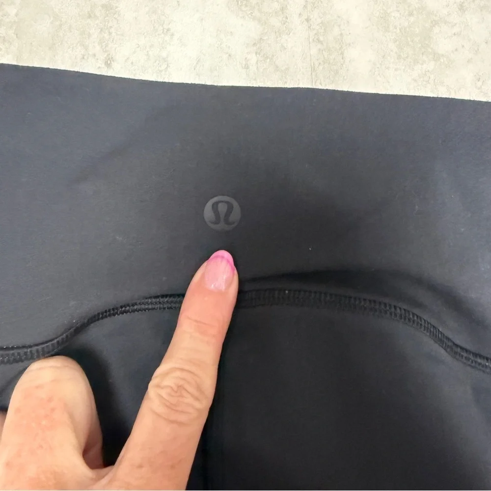 Lululemon Athletica Black crop Leggings Stretchy Performance XS